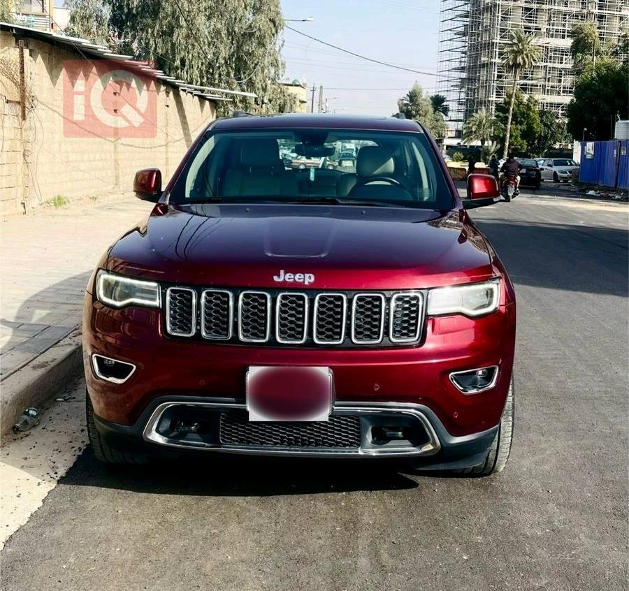 جیپ گراند شیرۆکی